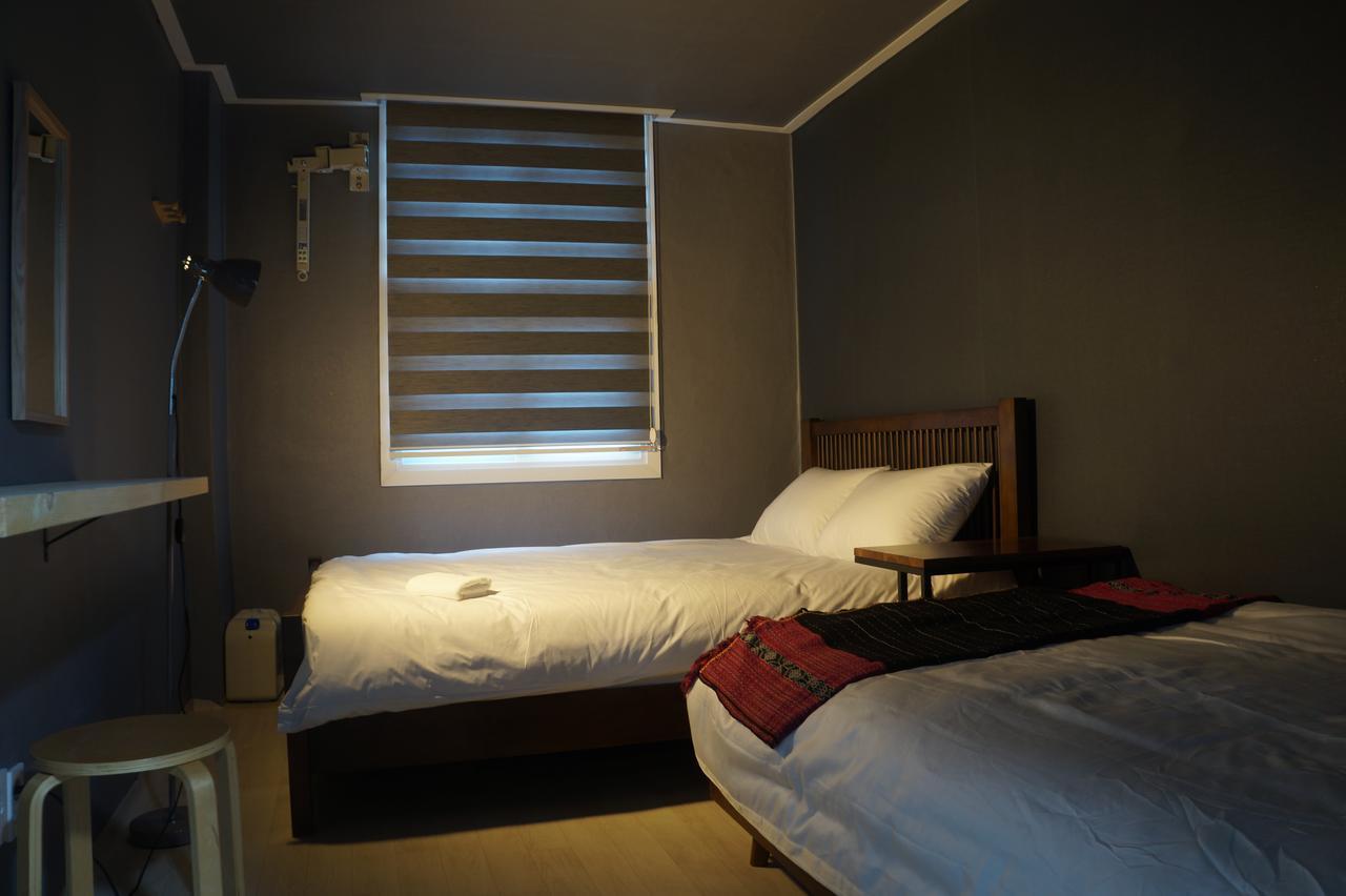 Art And Stay Suncheon Buitenkant foto